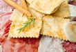 tagliere di salumi e gnocco fritto tagliere di salumi e gnocco fritto