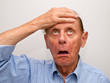 Senior beim Nachdenken - Senior thinking