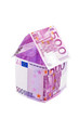 Haus aus Eurogeldscheinen