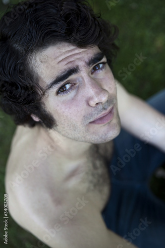 Photo: Homme, jeune, beau, mâle, garçon, viril, nu, torse nu, look Homme, jeune, beau, mâle, garçon, viril, nu, torse nu, look