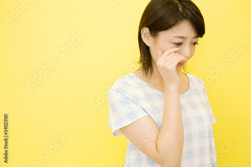 Photo: 泣いている女性 泣いている女性