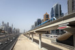 Foto: Dubai Metro Line along the Sheikh Zayed Road Dubai Metro Line along the Sheikh Zayed Road
