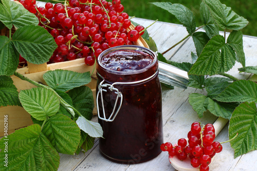 Foto: Rote Johannisbeerenmarmelade Rote Johannisbeerenmarmelade