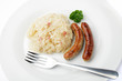 Nürnberger Rostbratwürstchen mit Sauerkraut