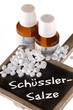 Tafel und Schüßlersalze Alternativmedizin Nahrungsergänzungsmitt