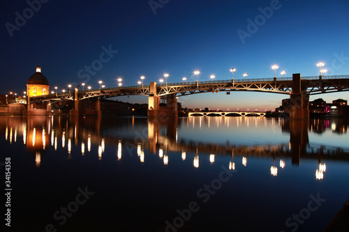 Photo: Pont Saint-Pierre in Toulouse Pont Saint-Pierre in Toulouse