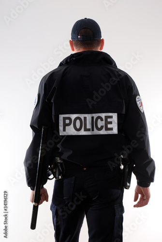 Photo: policier tonfa arme sécurité policier tonfa arme sécurité