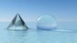 Illustration: Geometrische Figuren aus Glas auf einer Wasseroberfläche Geometrische Figuren aus Glas auf einer Wasseroberfläche