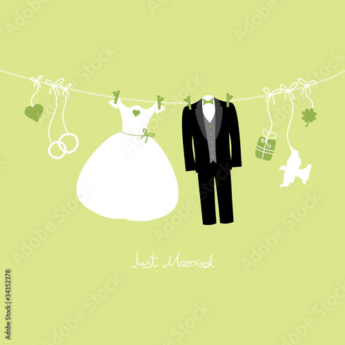 Hanging Wedding Symbols Just Married Green