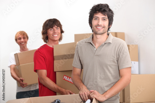 Photo: The friends moving into new house The friends moving into new house