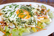 Kräuterei auf Salat