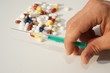 Spritze in der Hand