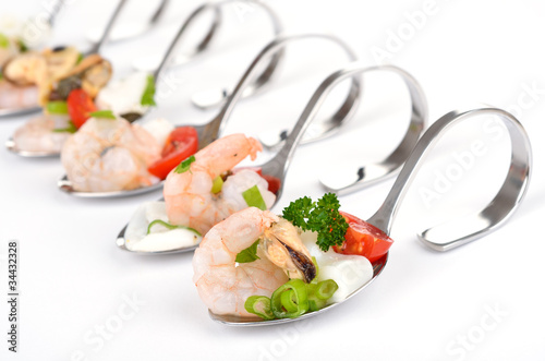 Photo: Frutti di mare auf Probierlöffel Frutti di mare auf Probierlöffel