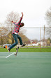 Foto: Skateboarder Performing Tricks Skateboarder Performing Tricks