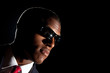 Foto: Cool Business Man Wearing Sunglasses Cool Business Man Wearing Sunglasses