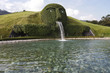 Swarovski la fontana del gigante Swarovski la fontana del gigante