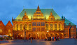 Bremer Rathaus zur blauen Stunde