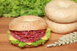Salami-Bagel