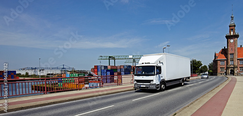 Foto: LKW in Hafengebiet 3 LKW in Hafengebiet 3
