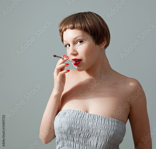 Photo: smoking woman smoking woman
