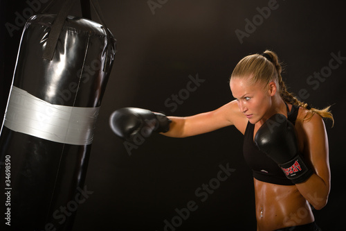 Photo: thaiboxerin thaiboxerin