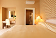 camera da letto in hotel di lusso