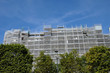 immeuble en chantier sur les Champs-Elysées