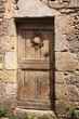 porte avec Cardabelle