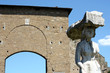 Porta Romana e statua a Firenze Porta Romana e statua a Firenze