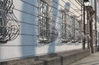 geschwungene Fenstergitter in Salzburg