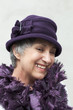Femme senior excentrique