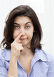 jeune fille congestion rhume  sinusite