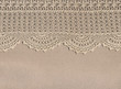 Bordure en dentelle .