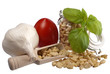 Pinienkerne mit Tomate und Knoblauch