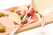 prosciutto, parmesan, wein & oliven