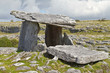 Image : 5 000 years old Polnabrone Dolmen in Burren, Co. Clare - Ireland