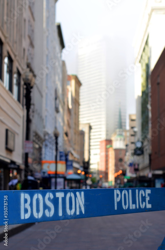 Foto: A Police Barricade At A Crime Scene In Boston USA A Police Barricade At A Crime Scene In Boston USA