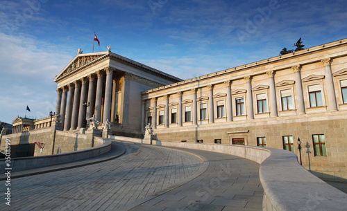 Photo: Austrian Parliament in Vienna Austrian Parliament in Vienna
