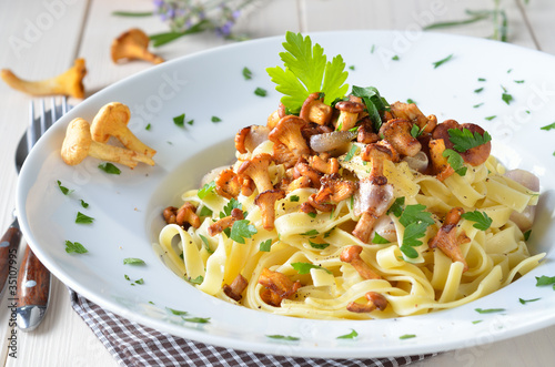 Foto: Pasta mit frischen Pfifferlingen Pasta mit frischen Pfifferlingen