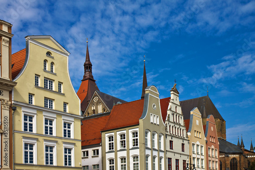Photo: Historische Gebäude in Rostock. Historische Gebäude in Rostock.