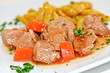 Kalbsgulasch mit Spätzle