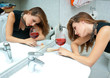 Foto: attractive drunk woman with wine attractive drunk woman with wine