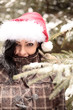 Miss Santa im Wald