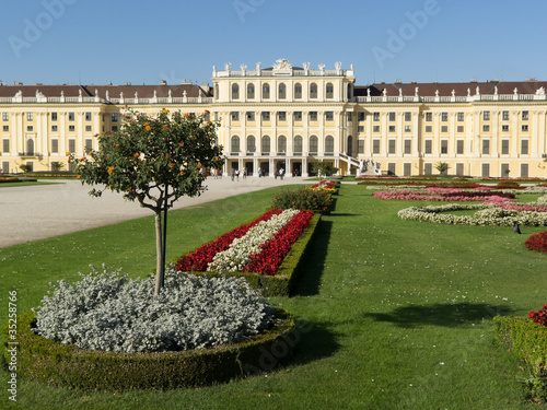 Photo: Schloß Schönbrunn Schloß Schönbrunn
