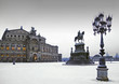 Dresden, Theaterplatz mit Semperoper bei Schnee