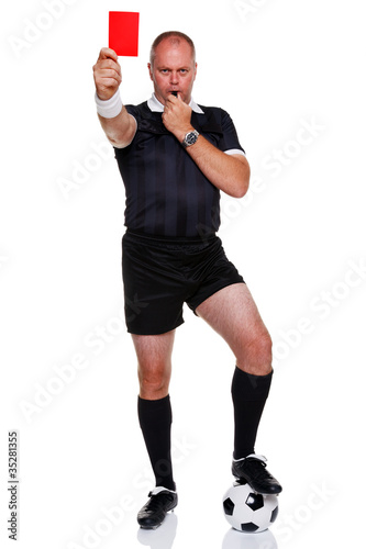Foto: Football referee full length isolated on white Football referee full length isolated on white