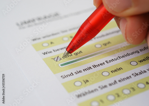 Foto: Umfrage zur Kundenzufriedenheit Umfrage zur Kundenzufriedenheit