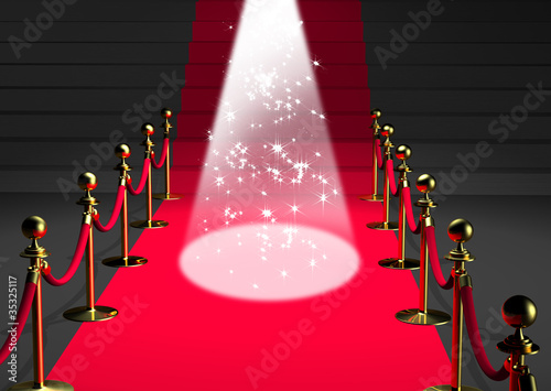 Illustration: Escalier velour rouge et halo Escalier velour rouge et halo