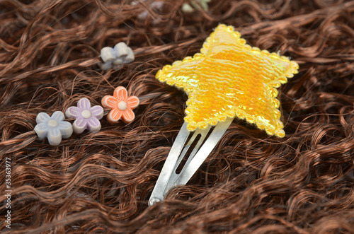 Photo: Hair pin and wig Hair pin and wig