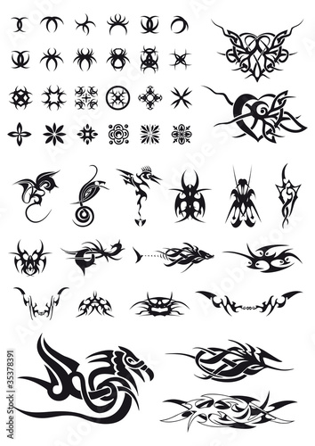 Tatuaggi Femminili Piccoli on Set Di Decorazioni Geometriche E Tatuaggi Tribali Di Graphic Get  File